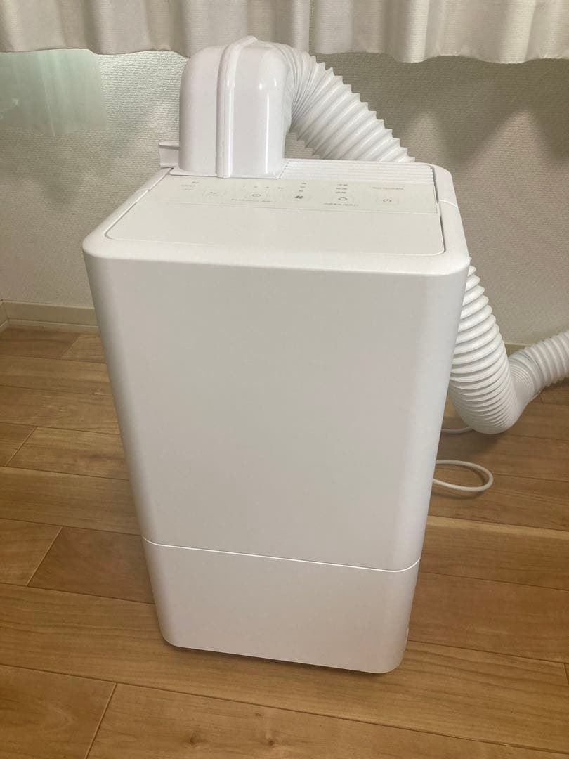 【2025年製】アイリスオーヤマ コンパクトクーラーICA-0302G