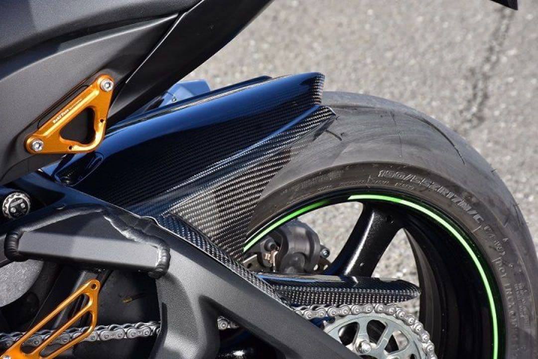 zx10r カーボンリアフェンダー