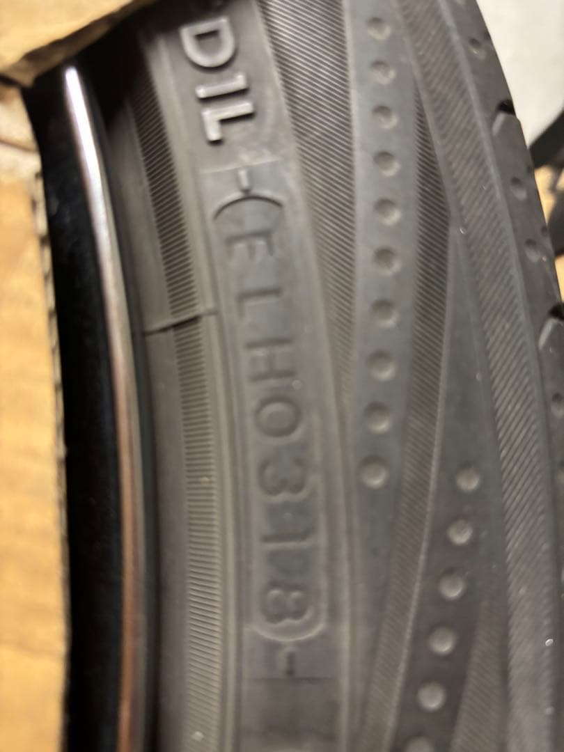 最終値下げ　versus rayz 20インチ　タイヤホイール4本