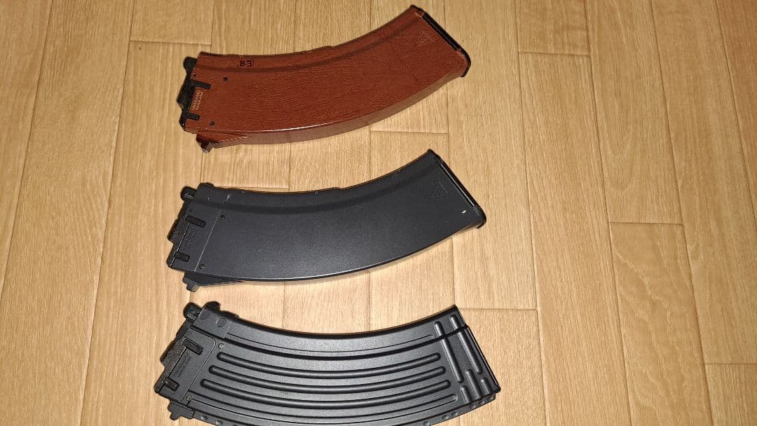 く*ろ様 東京マルイ AKM ガスブローバック