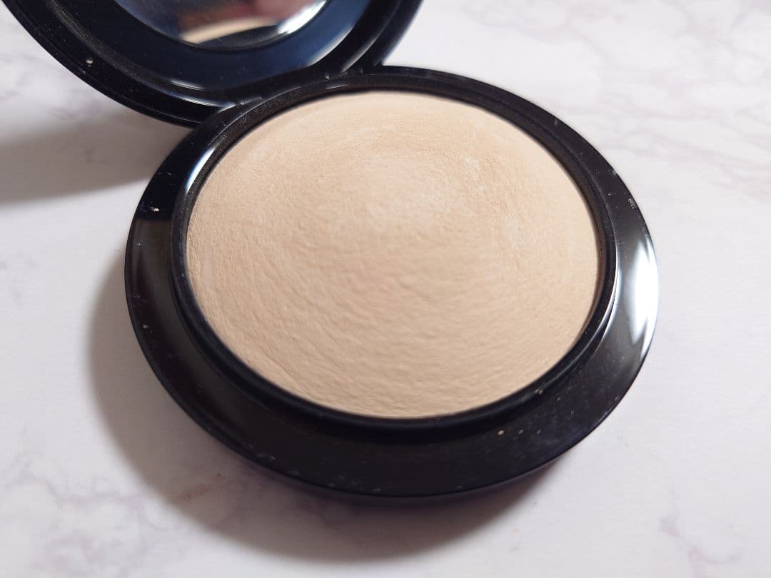 M·A·C ミネラライズ スキンフィニッシュ/ナチュラル ライトプラス