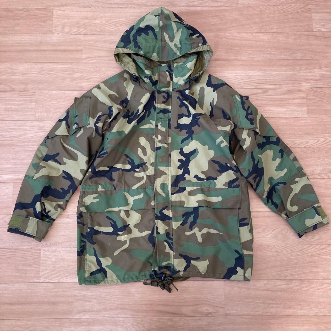 ECWCS gen2 米軍実物 ゴアテックス　パーカー　ウッドランドカモ　M-R