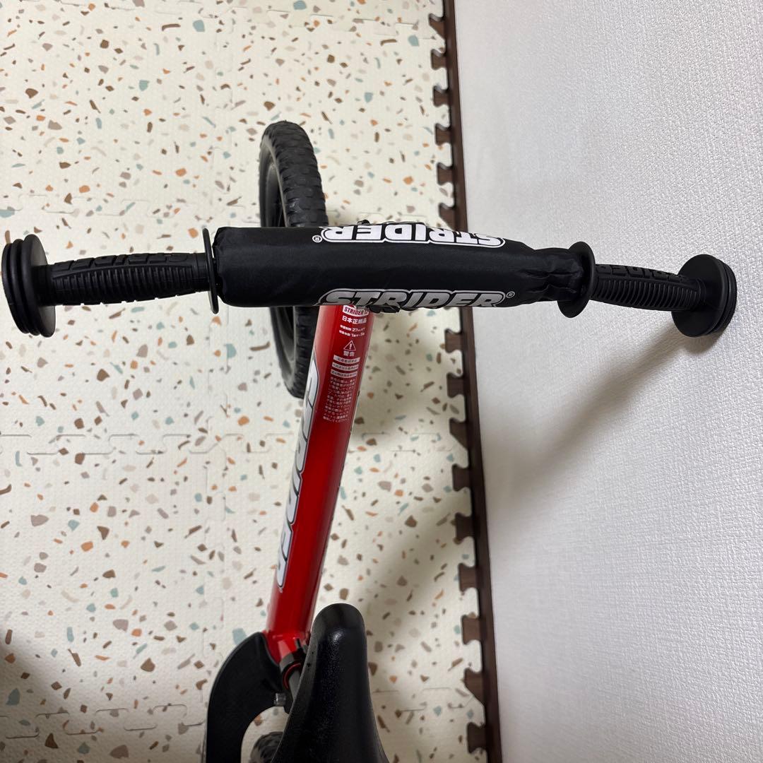 ご確認お願いいたします。ストライダー　スポーツモデル　12インチ　レッド　赤