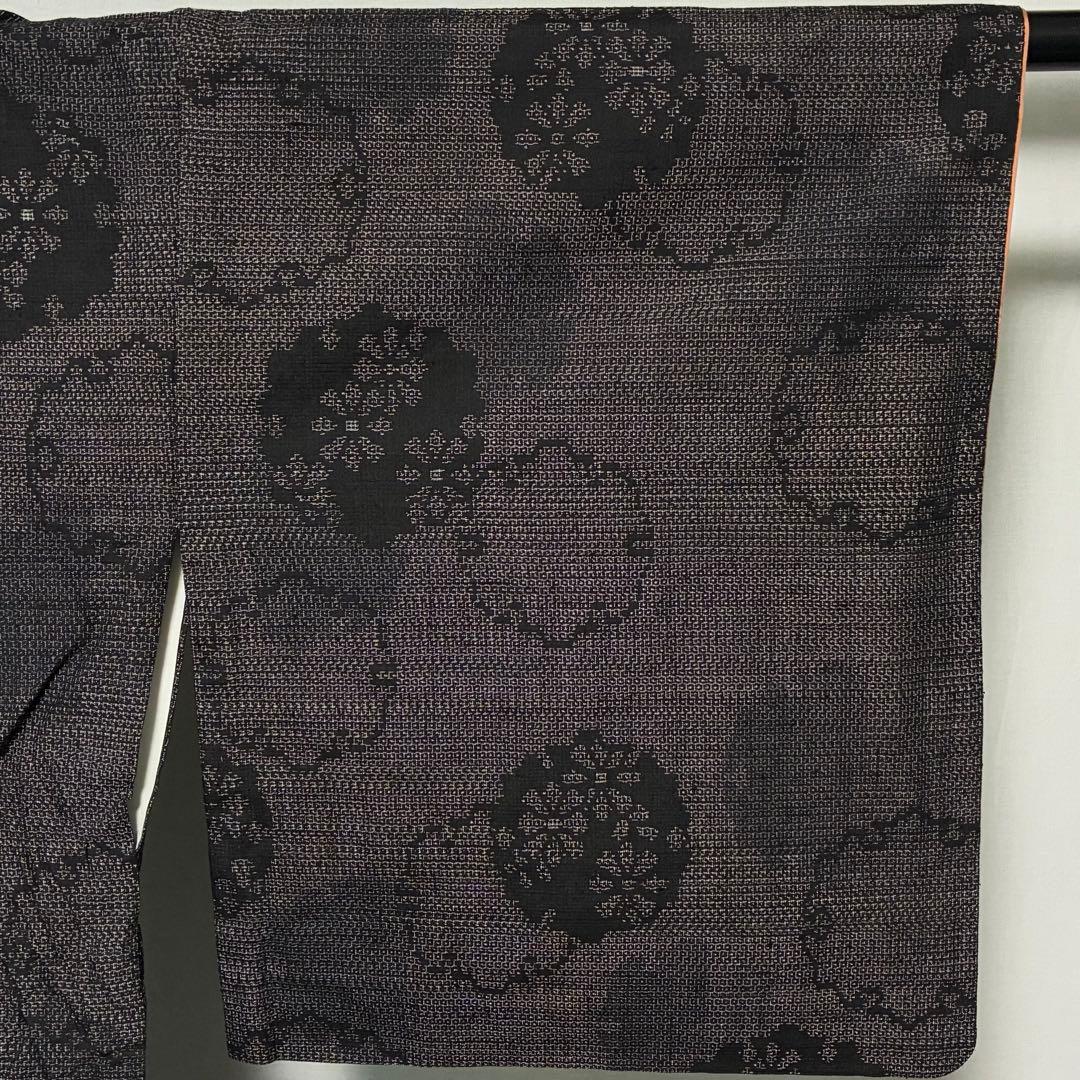 D219 本場結城紬　雪輪　花　正絹　着物　袷