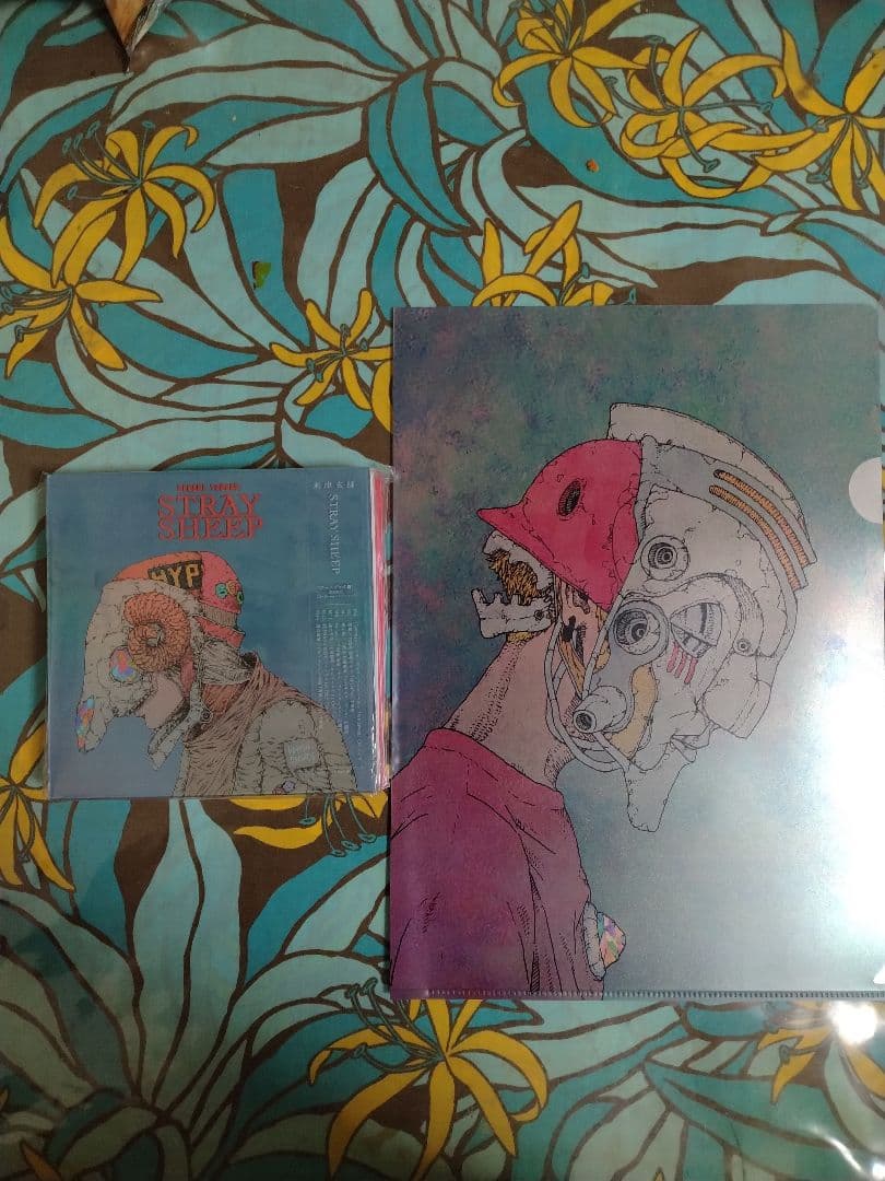 STRAY SHEEP【アートブック盤 初回限定】(+Blu-ray)/米津玄師