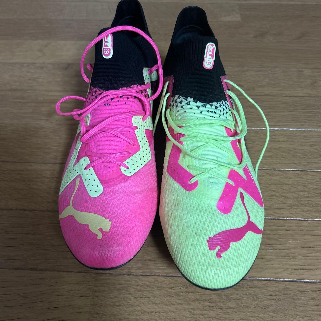 プーマ　サッカースパイク　キーパーグローブ　セット