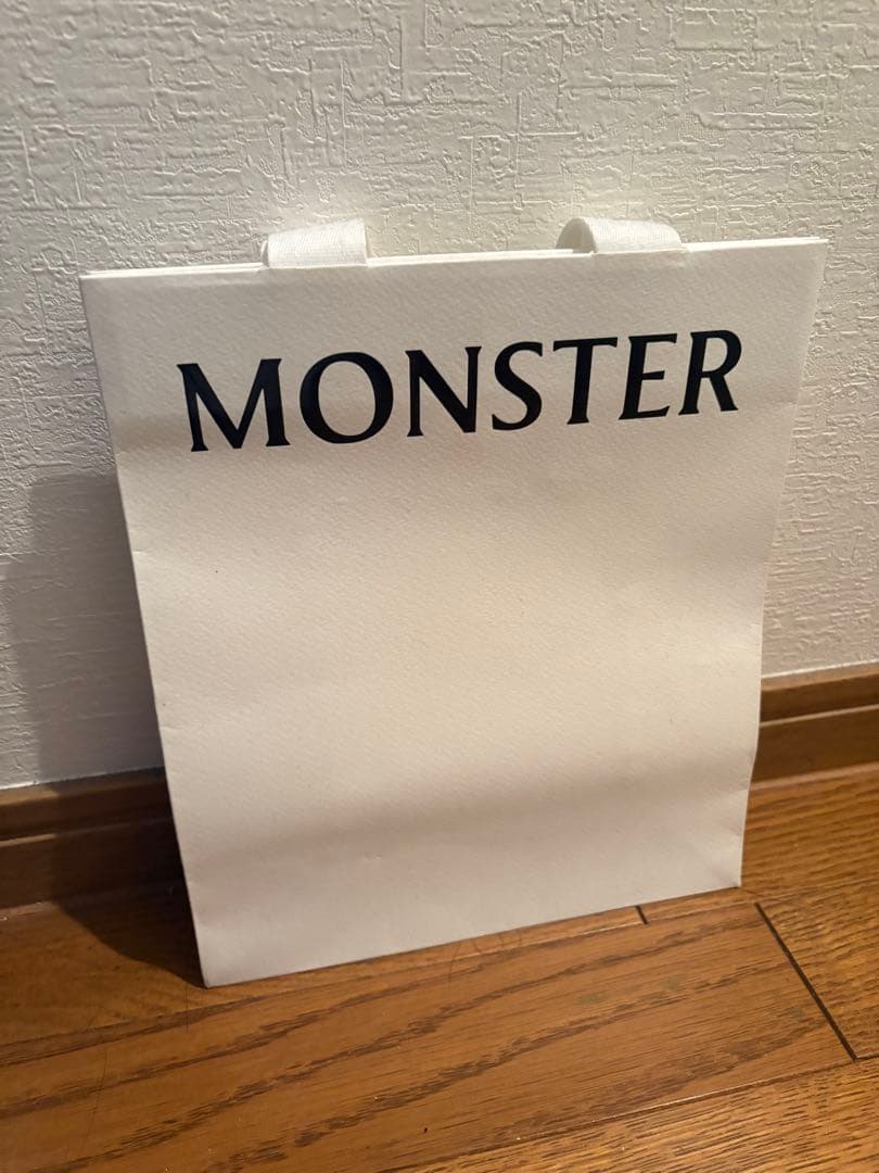 小物 GENTLE MONSTER Atomic02