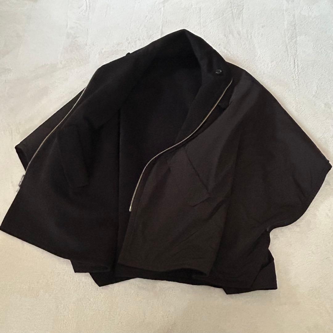 美品　HERENCIA シャギーリバーシブルポンチョ　ブラック