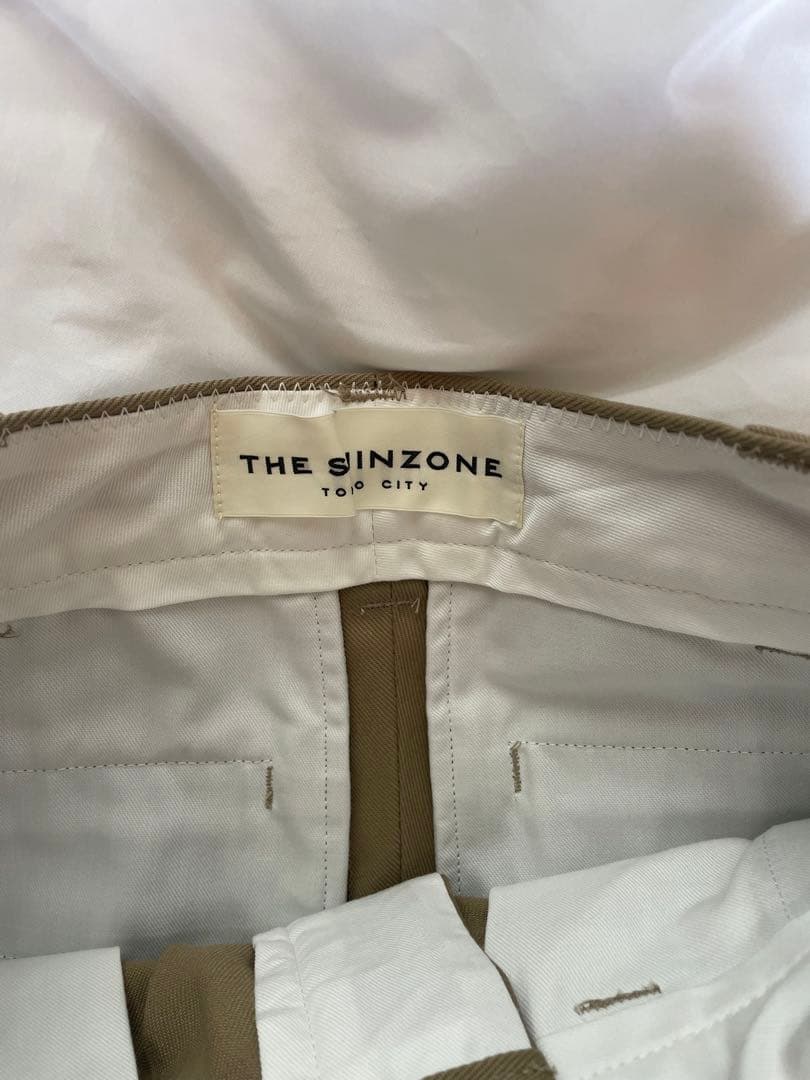 THE SHINZONE ベージュ トムボーイショーツ　32