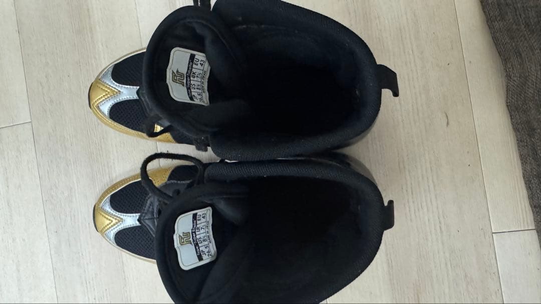 ボクシングシューズ ハイカット 黒/金/銀