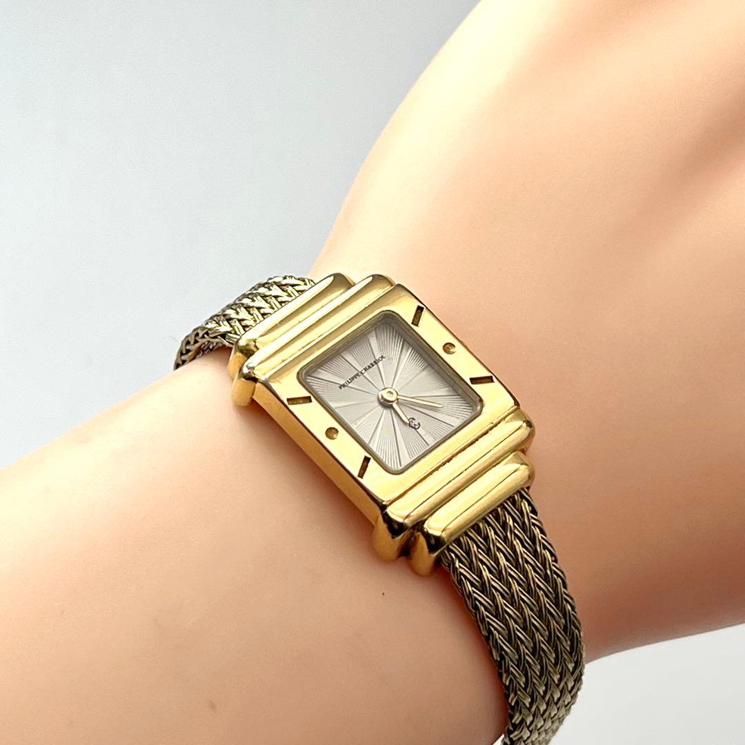 新品電池✨　シャリオール サントロペ スクエア ゴールド　ギョーシェ　腕時計