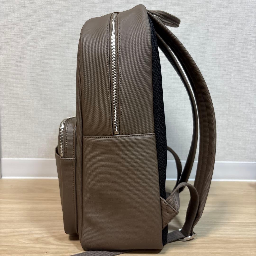 LACOSTE ラコステ リュックサック ブラウン