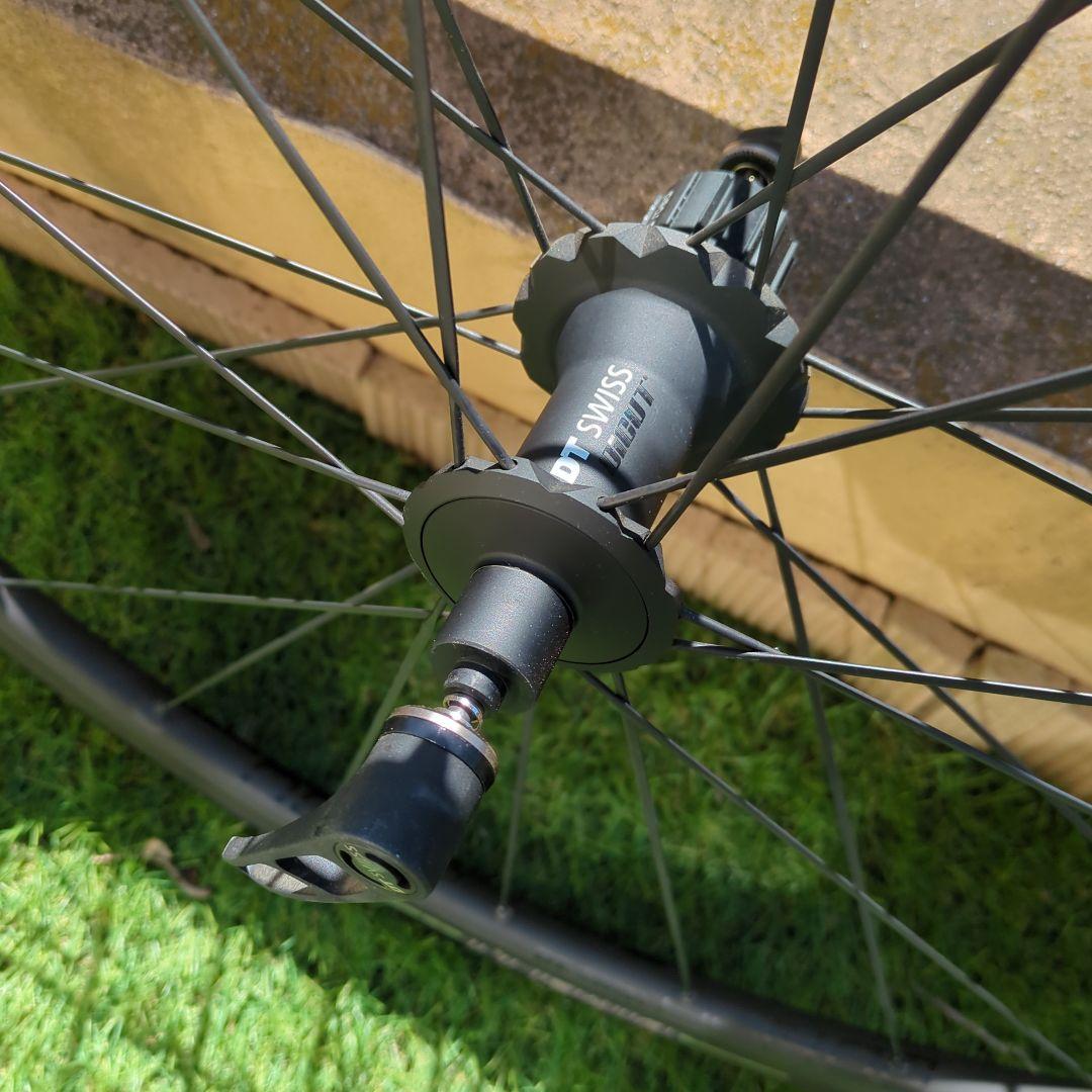 美品　DT Swiss　PR1400 ホイール タイヤ付き