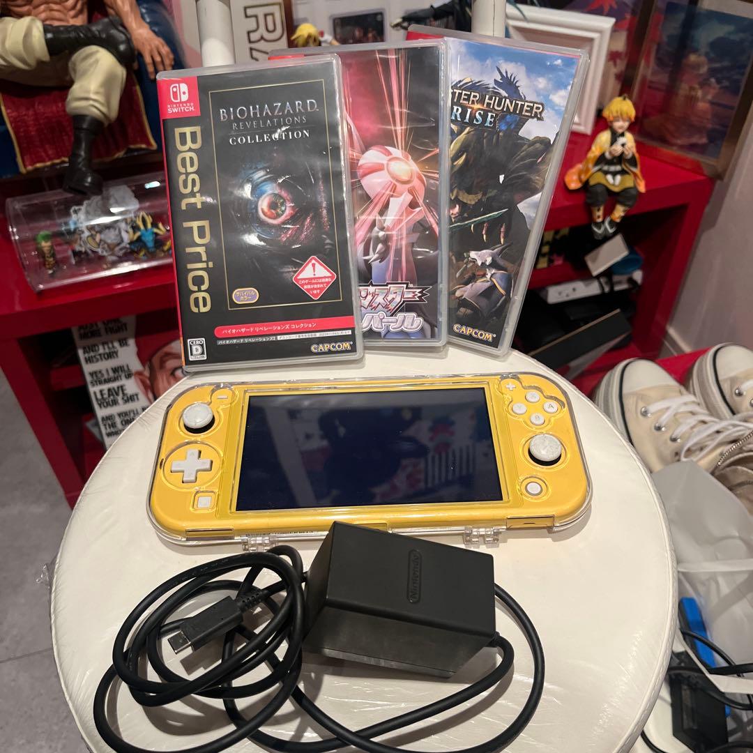 Nintendo Switch Lite イエロー カセット3本付き