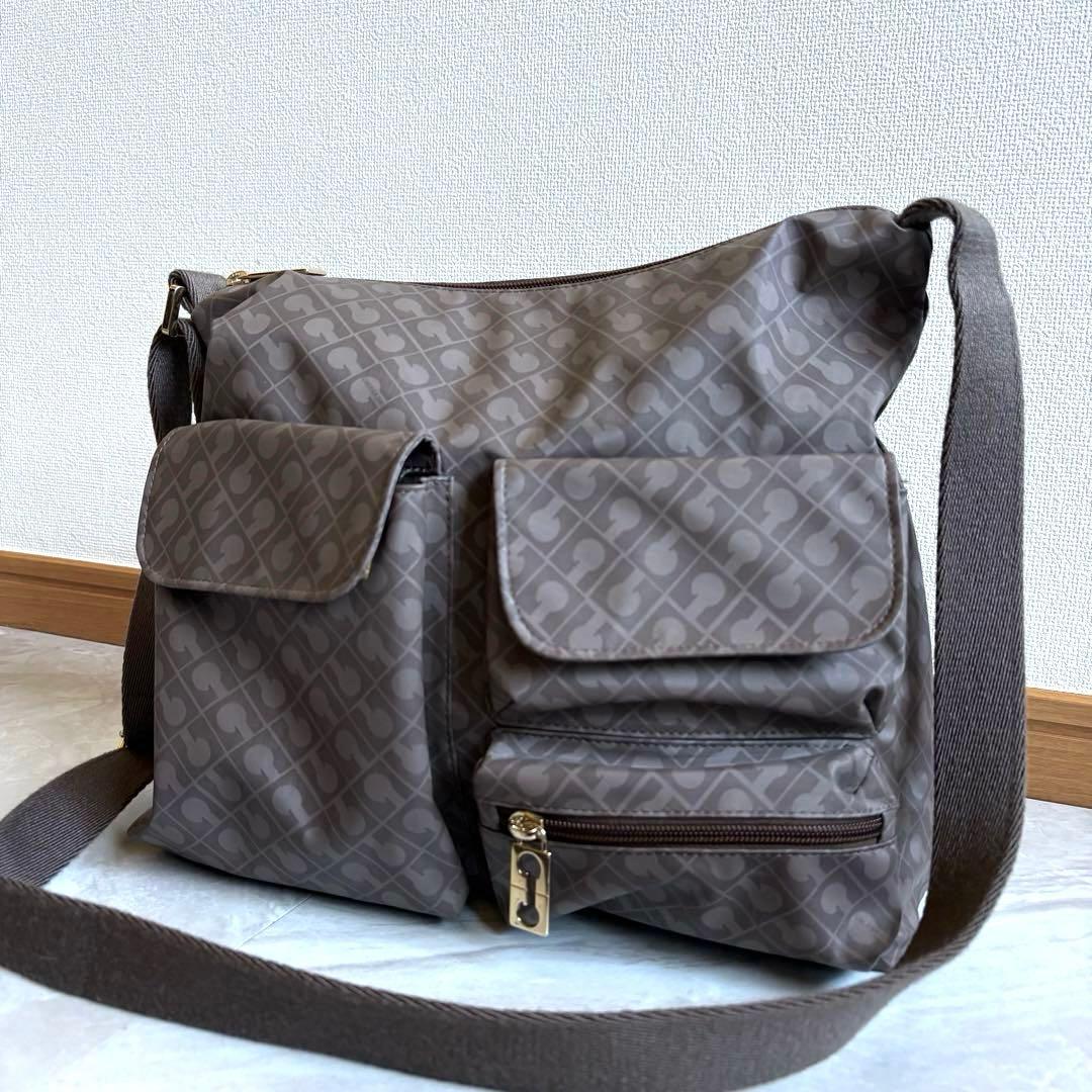 GHERARDINI ゲラルディーニ ソフティ　ショルダーバッグ 茶