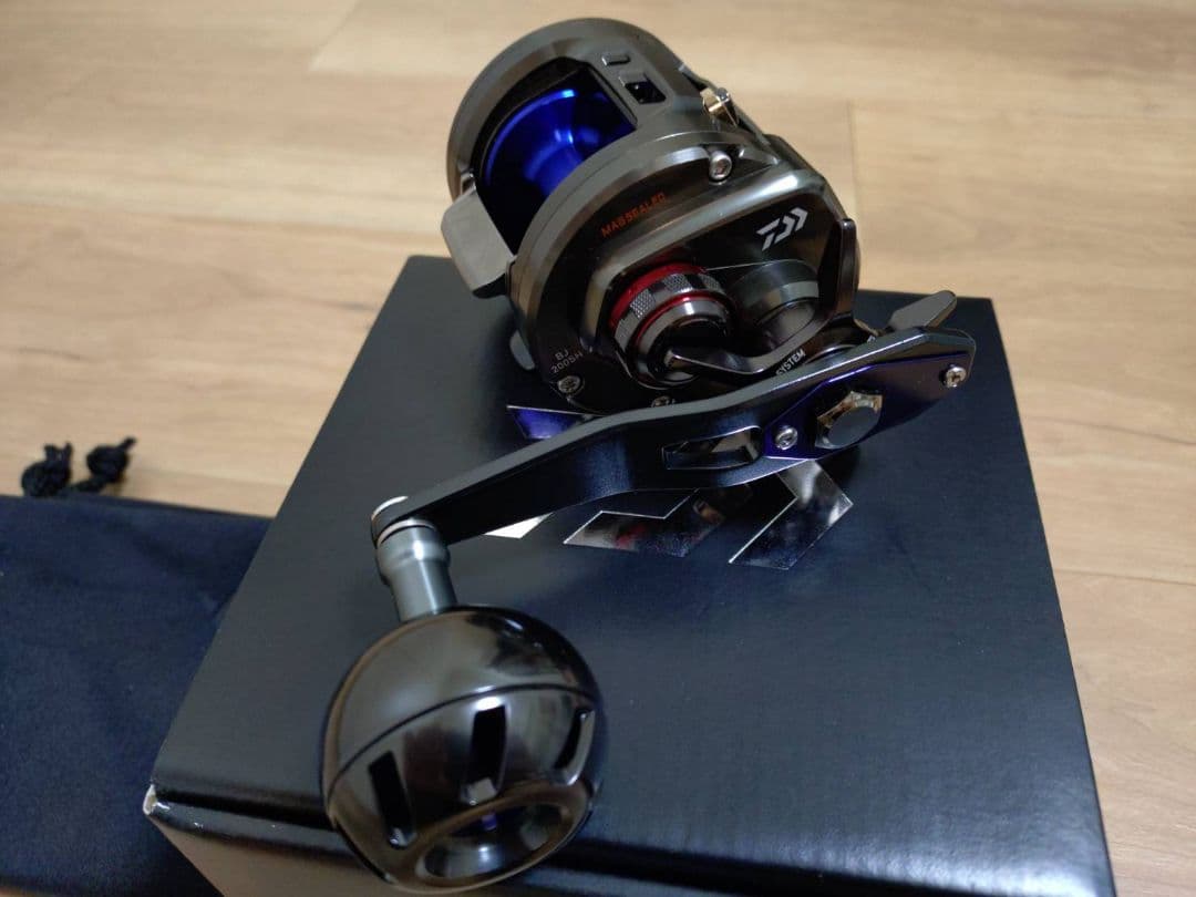 美品 SALTIGA BJ 200SH ベイトリール