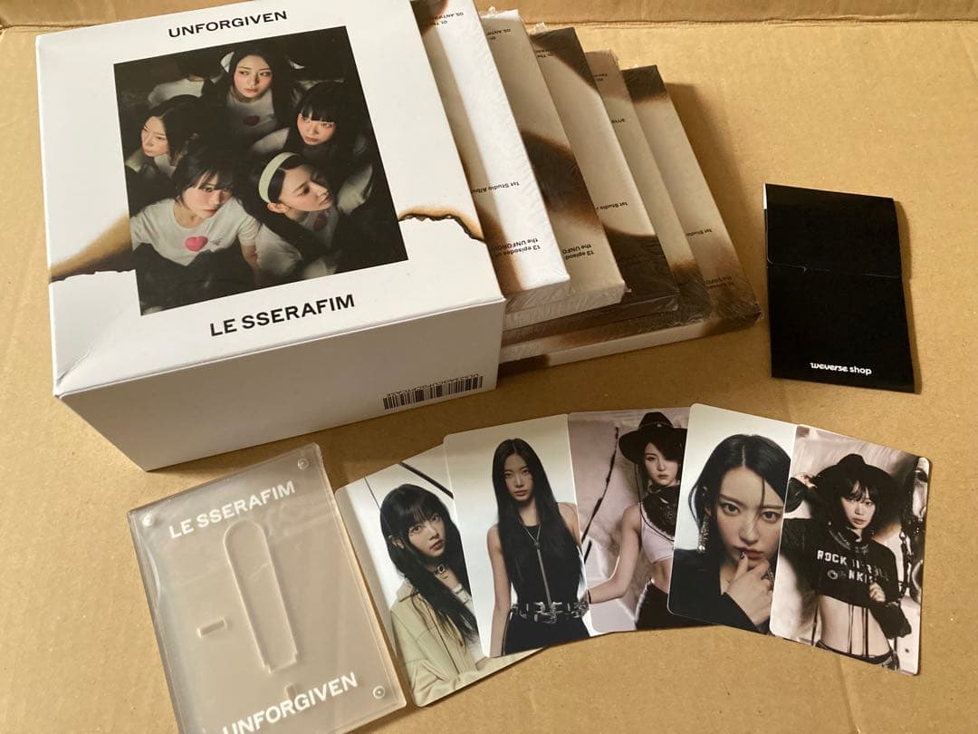 LE SSERAFIM UNFORGIVEN weverse 予約特典 セット