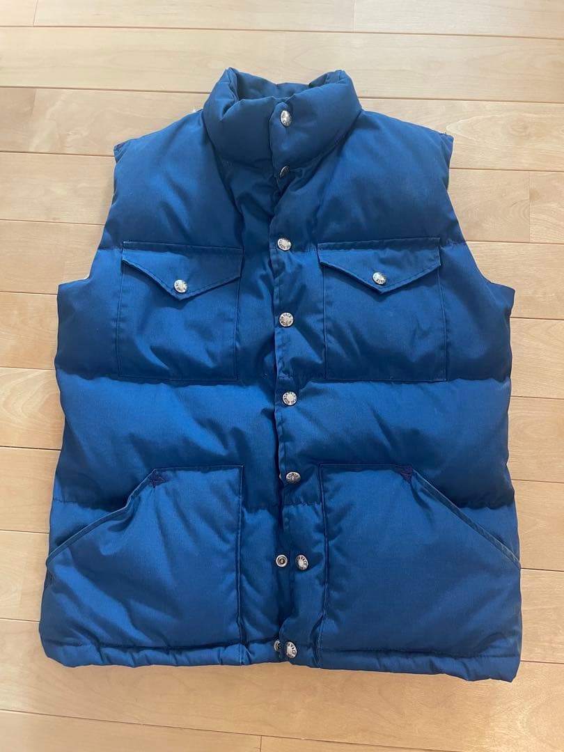 m*1様 ネイビー ダウンベスト　ザノースフェイス　茶タグ