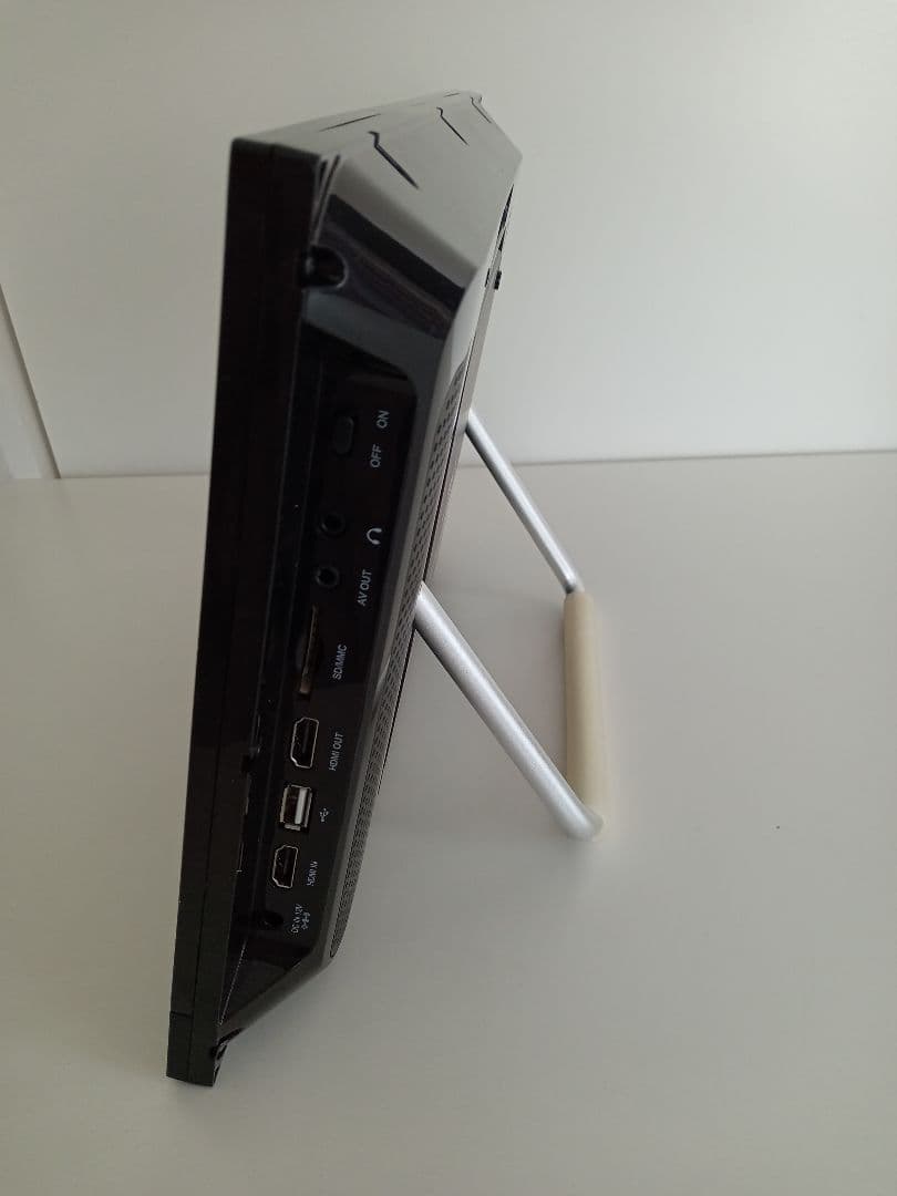 Avox 14インチポータブルブルーレイディスクプレイヤー