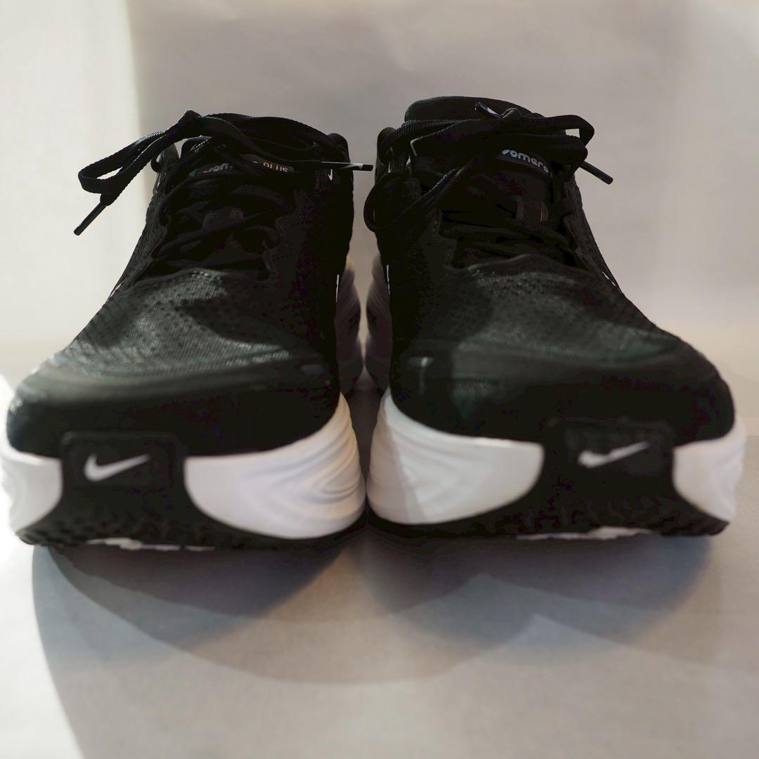 ナイキ　ボメロプラス 27.5cm