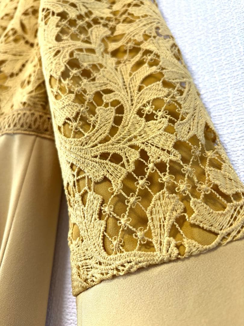 専用　新品未使用　モラビトスペル　レースフラワー刺繍 ワンピース　40