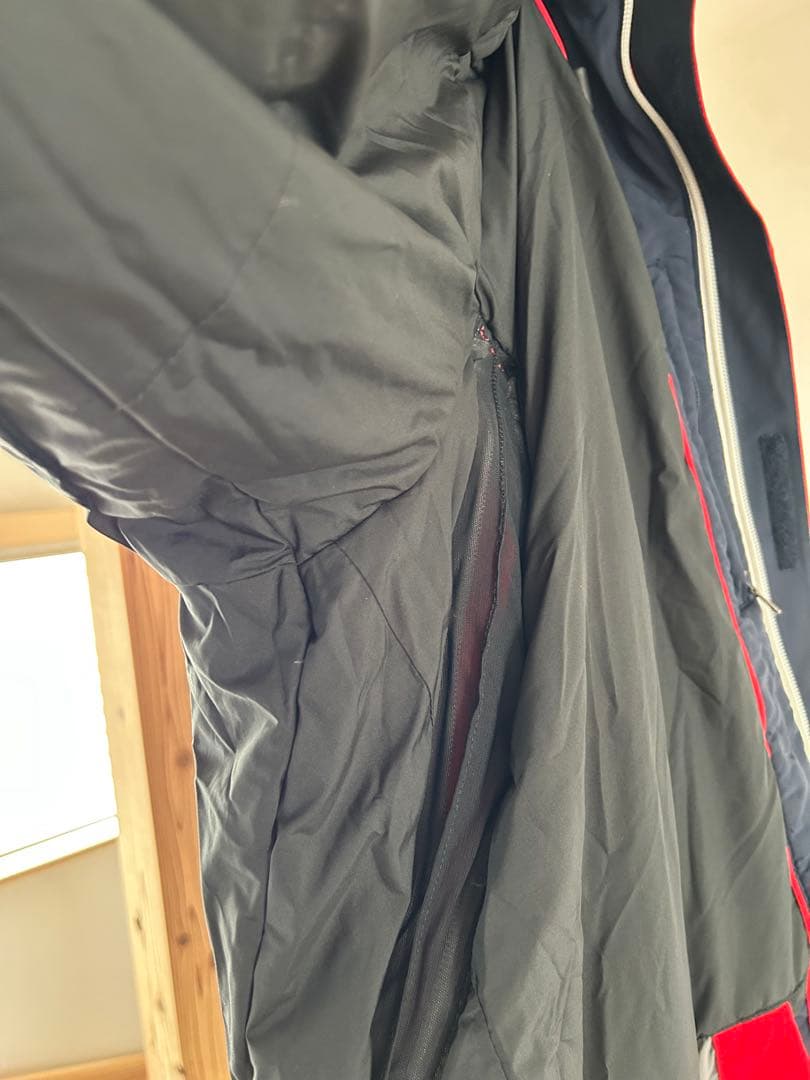 ピークパフォーマンスpeakperformance マルーンジャケットM 美品