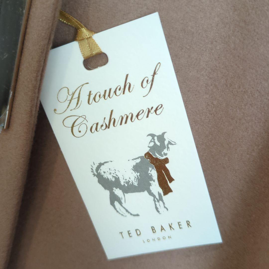 ★★新品タグ付き★★　テッドベイカー　ケープコート　ポンチョL 4万