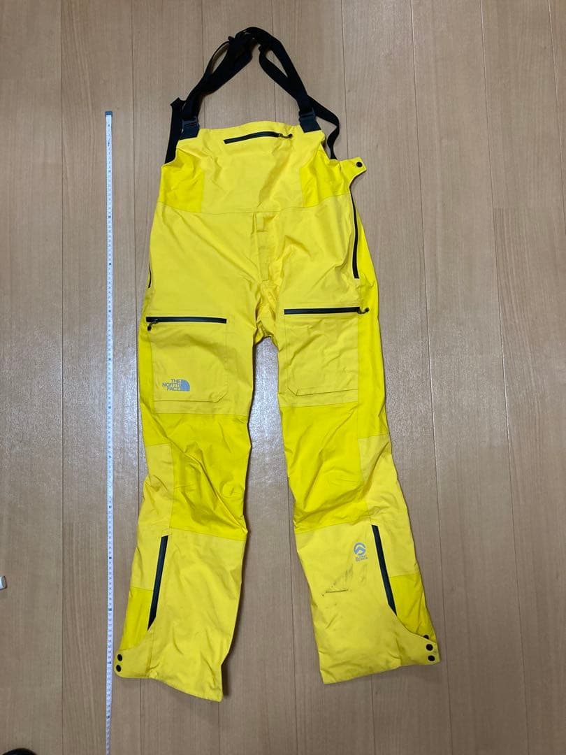The North Face Summit Series ビブパンツイエロー
