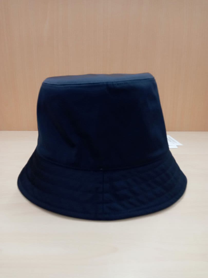 Bonne affaireMONCLER リバーシブル HAT Mサイズ
