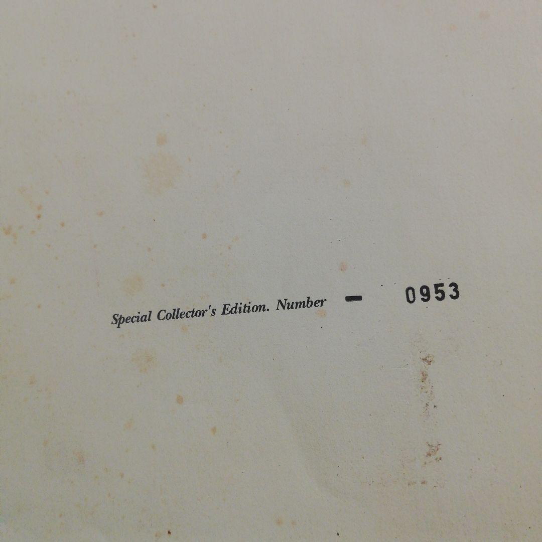 洋書 AN ALIEN HARVEST by Linda Moulton Howe