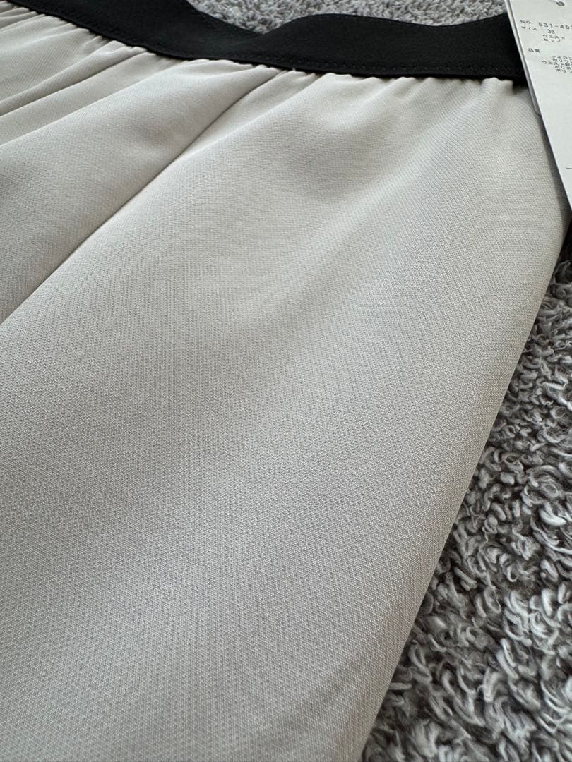 新品 ADORE ナイロン2WAYセンタースリットペンシルパンツ　36