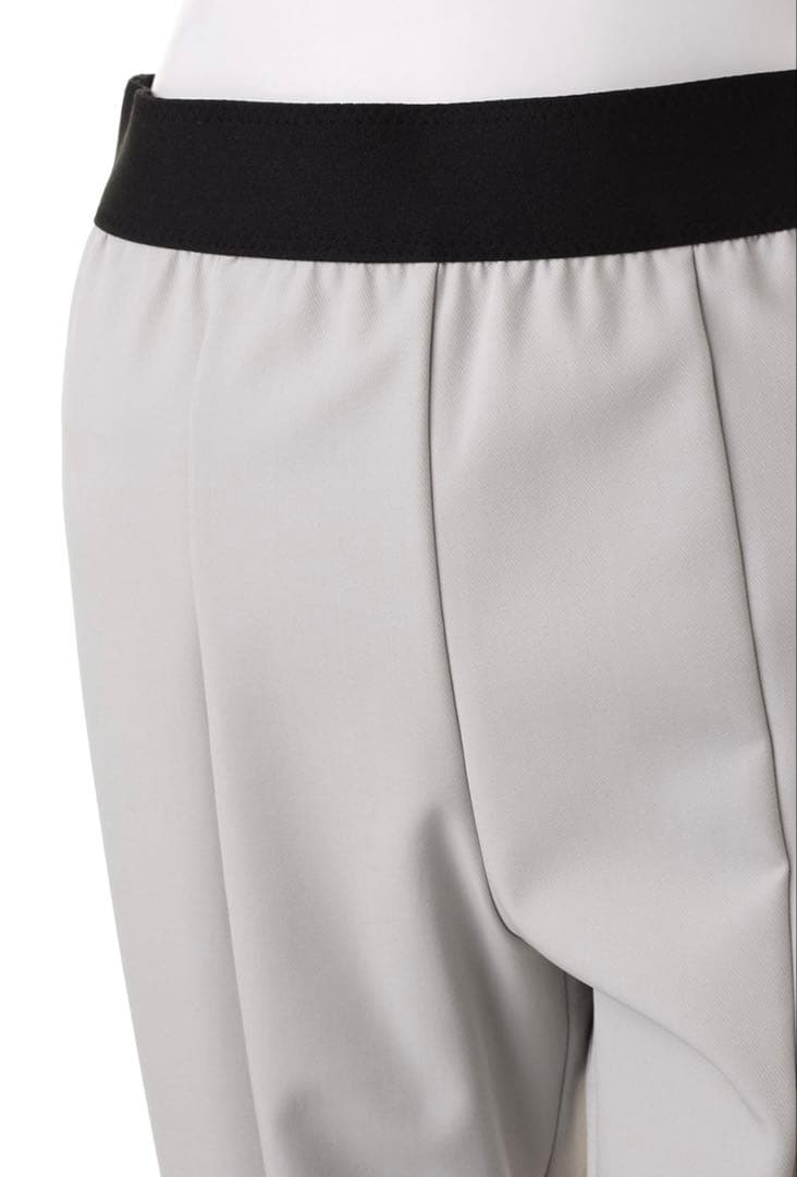 新品 ADORE ナイロン2WAYセンタースリットペンシルパンツ　36