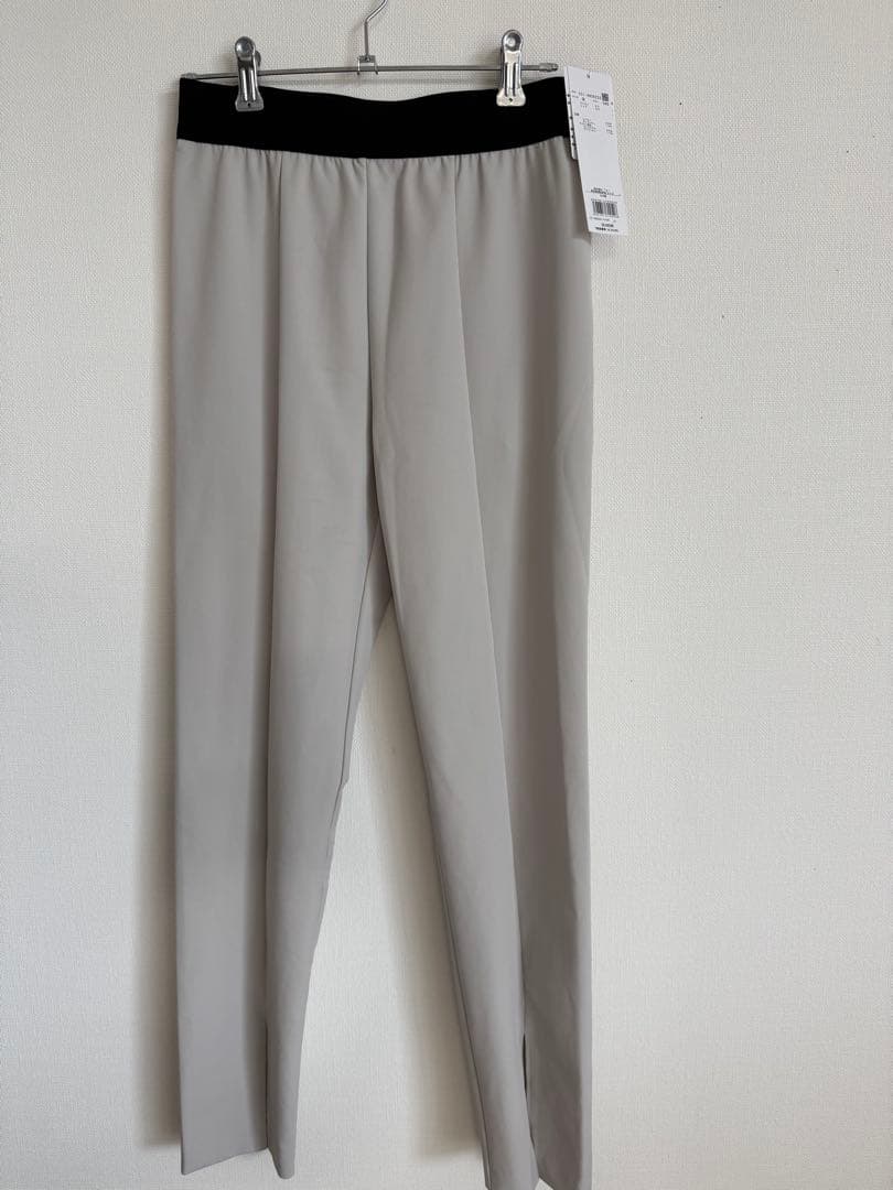 新品 ADORE ナイロン2WAYセンタースリットペンシルパンツ　36