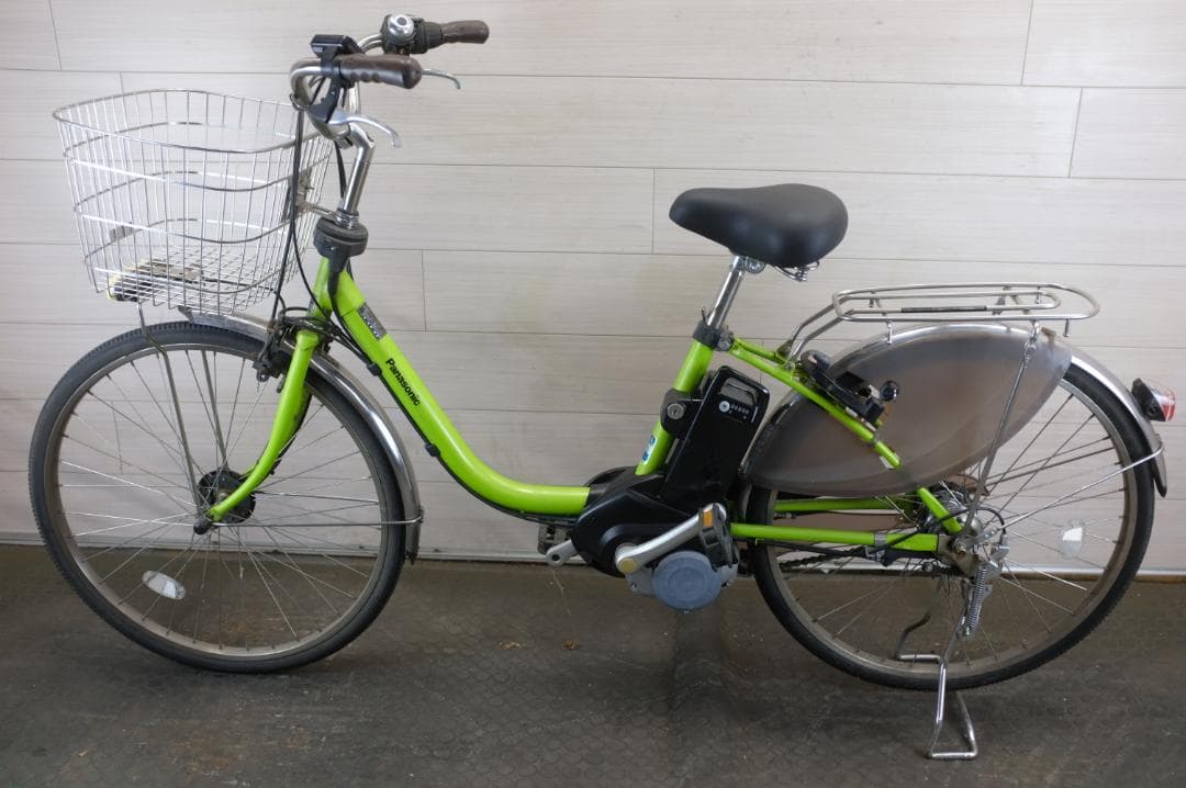 良品　新基準 パナソニック　24インチ　3段　8.0Ah（5点灯）充電器あり