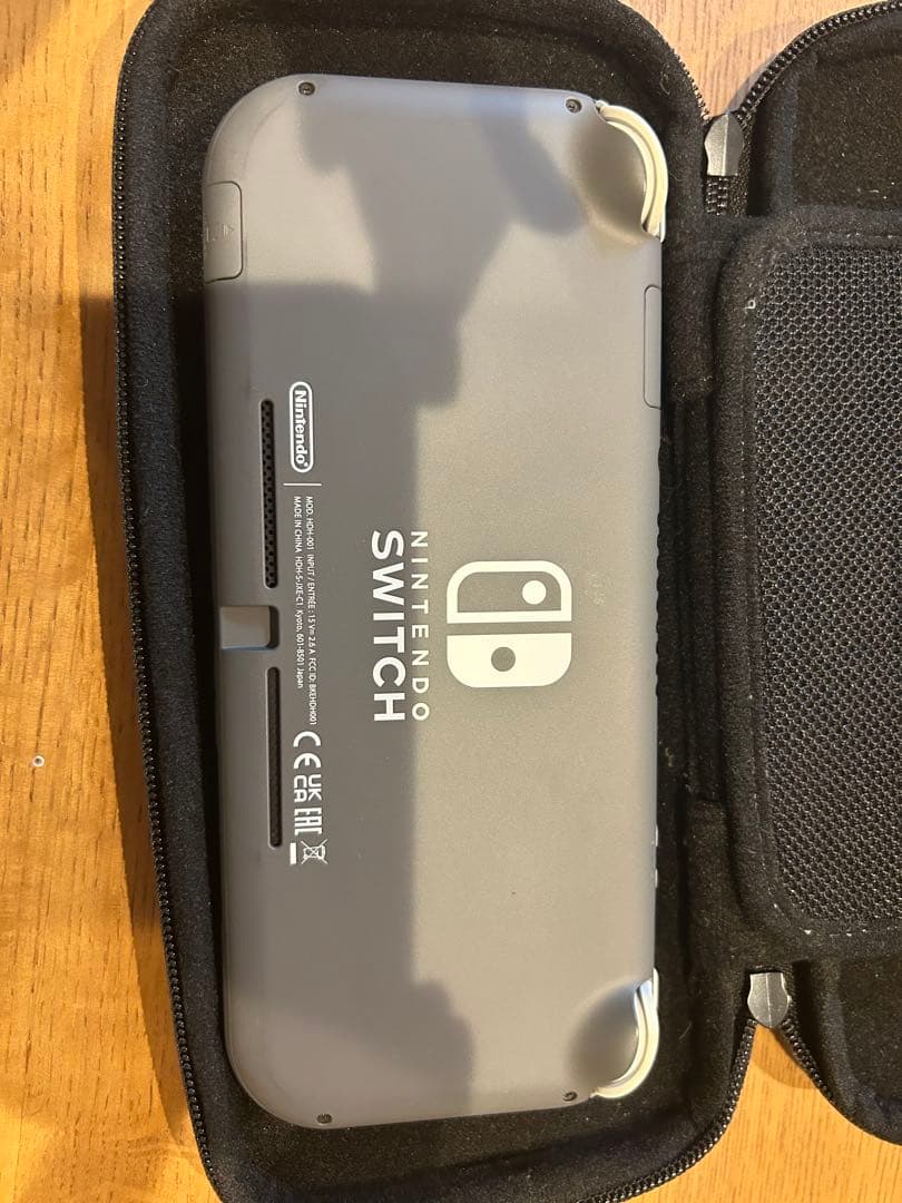 Nintendo Switch Lite グレー 本体（ケース付き）