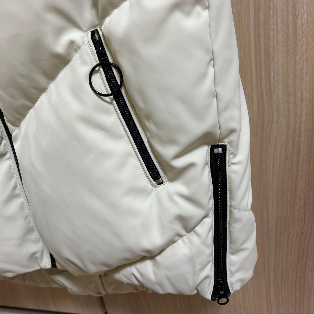 新品未使用soeur7ホワイト フード付き ダウンベストサイズ38