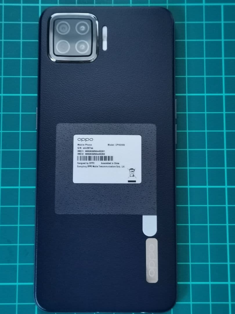 OPPO A73 ネービーブルー　美品