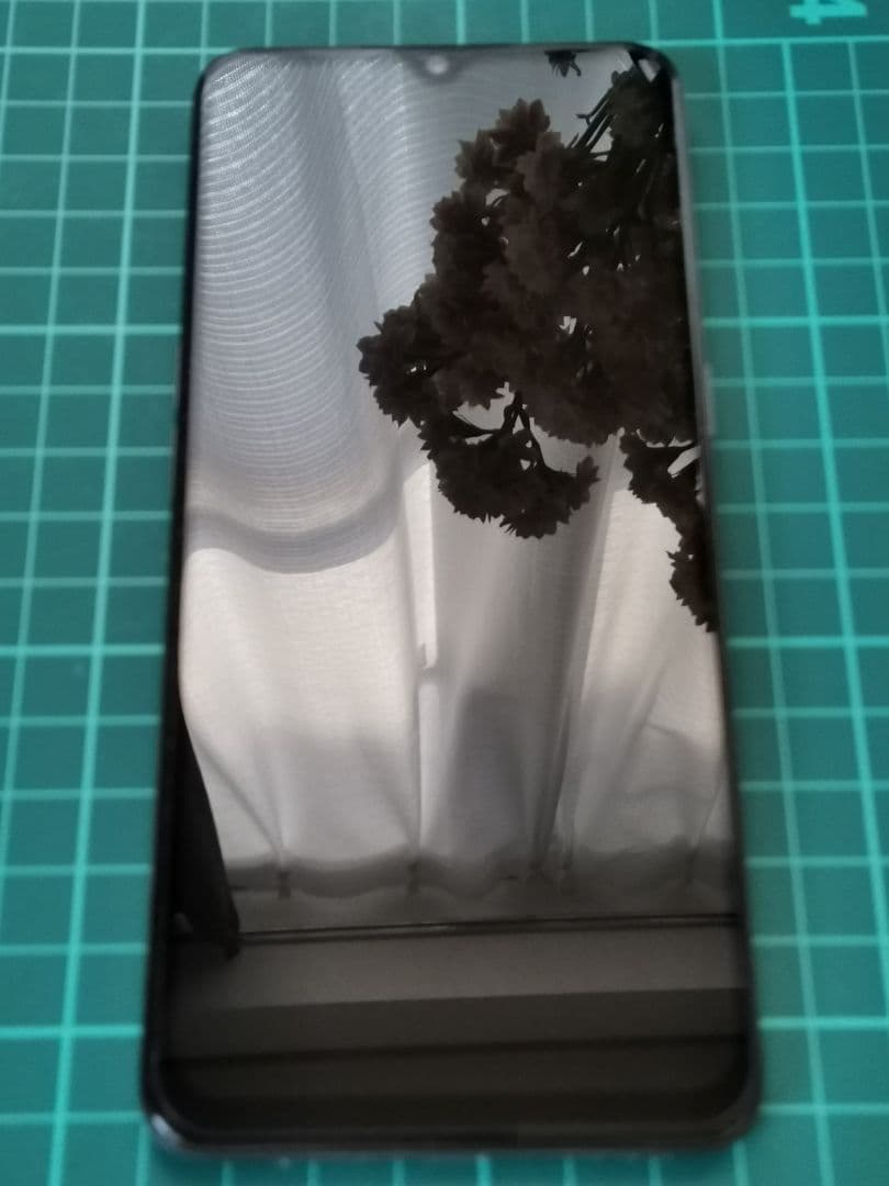 OPPO A73 ネービーブルー　美品