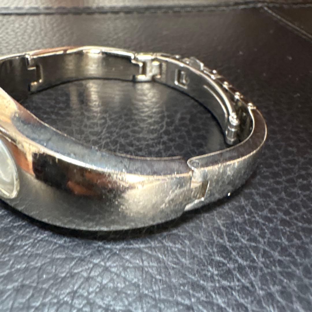 VIVAYOU ブレスレットウォッチ レディース腕時計