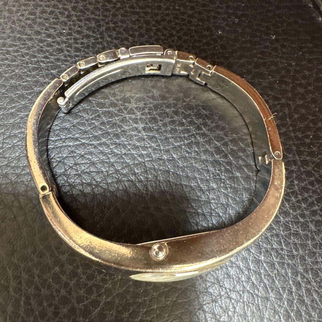 VIVAYOU ブレスレットウォッチ レディース腕時計