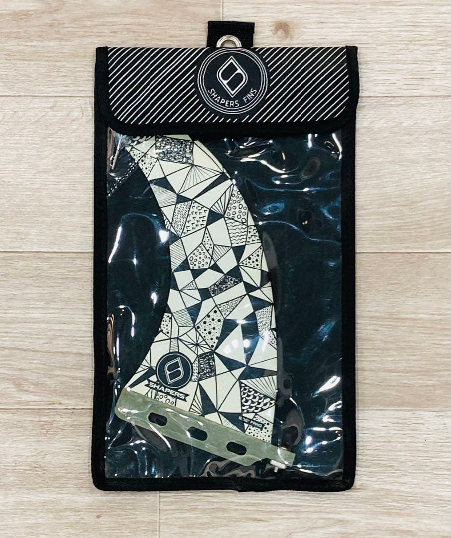 送料込 新品半額以下 サーフボード センターフィンShapers FANG