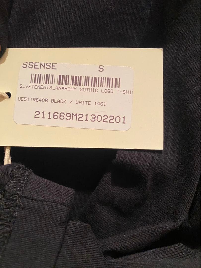 【SSENSE購入正規品】VETEMENTS 21SS anarchy Tシャツ