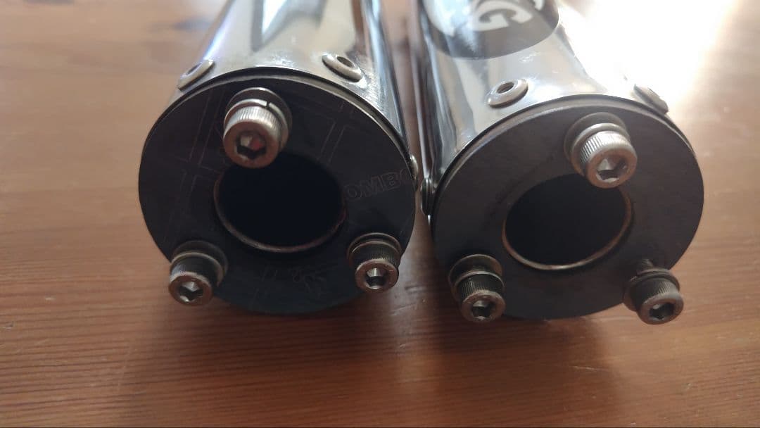 T2Racing ステンレスサイレンサー　 約30cm　逆三角形