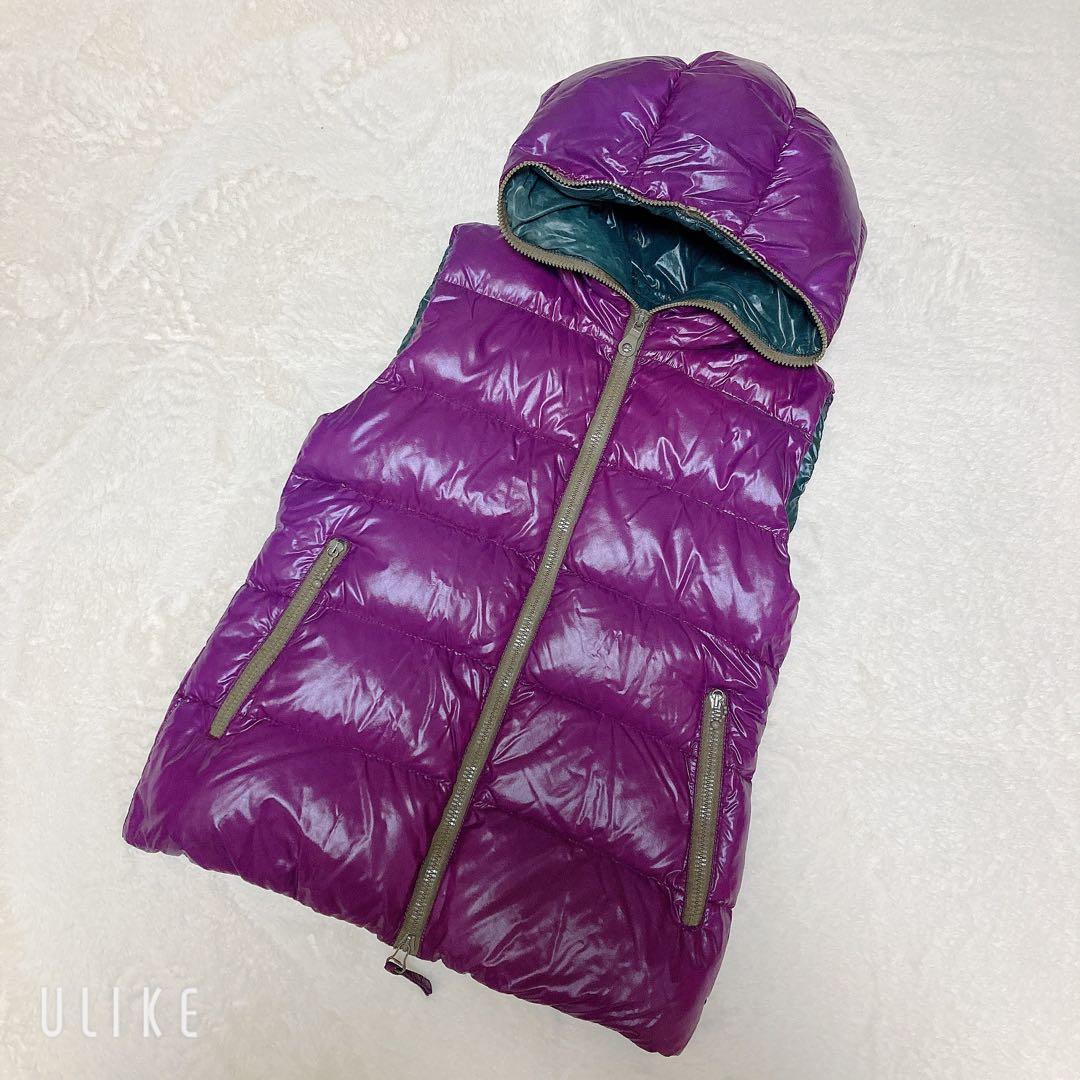 【極美品】DUVETICA デュベティカ　フード付　高級ダウンベスト　紫　大人気