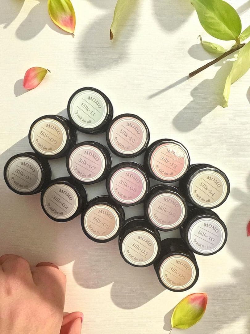 新品未開封！MOMO ジェルネイル 14個セット
