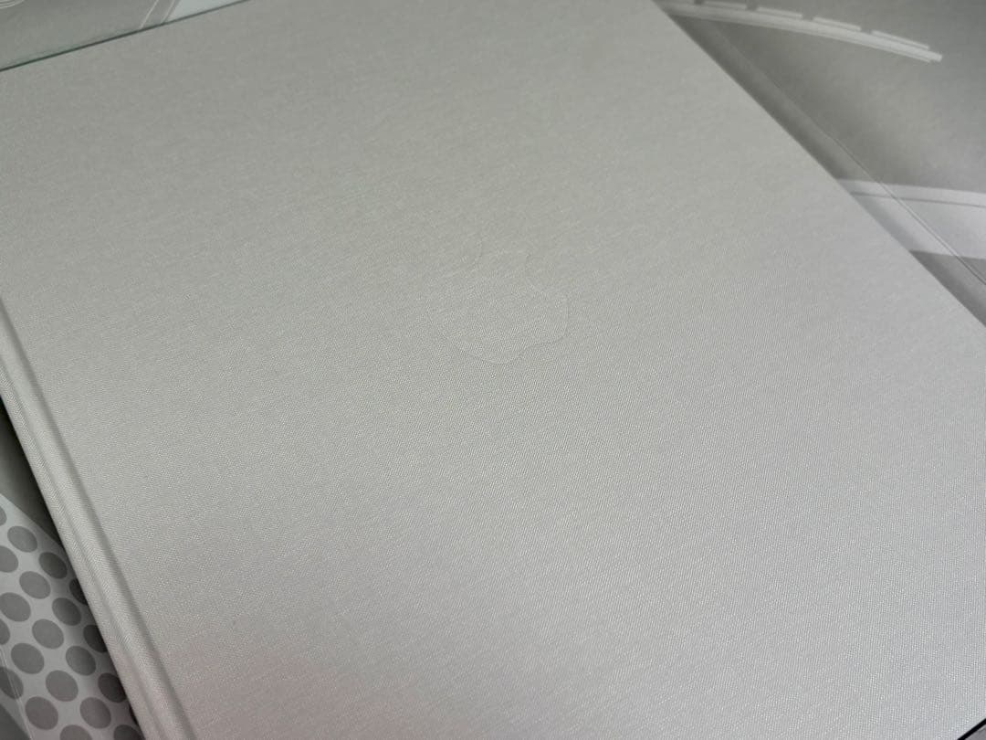 【極美品】Designed by Apple in California （小）