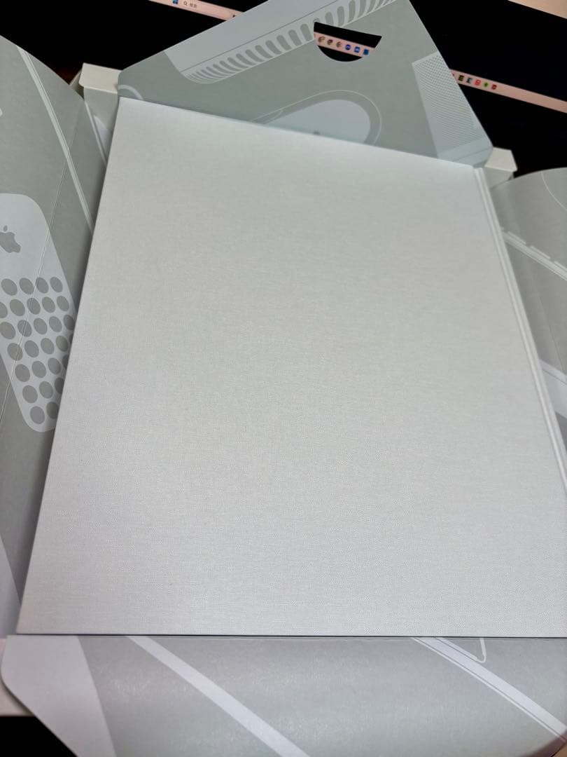 【極美品】Designed by Apple in California （小）