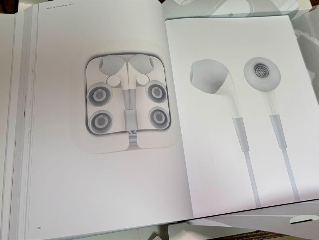 【極美品】Designed by Apple in California （小）