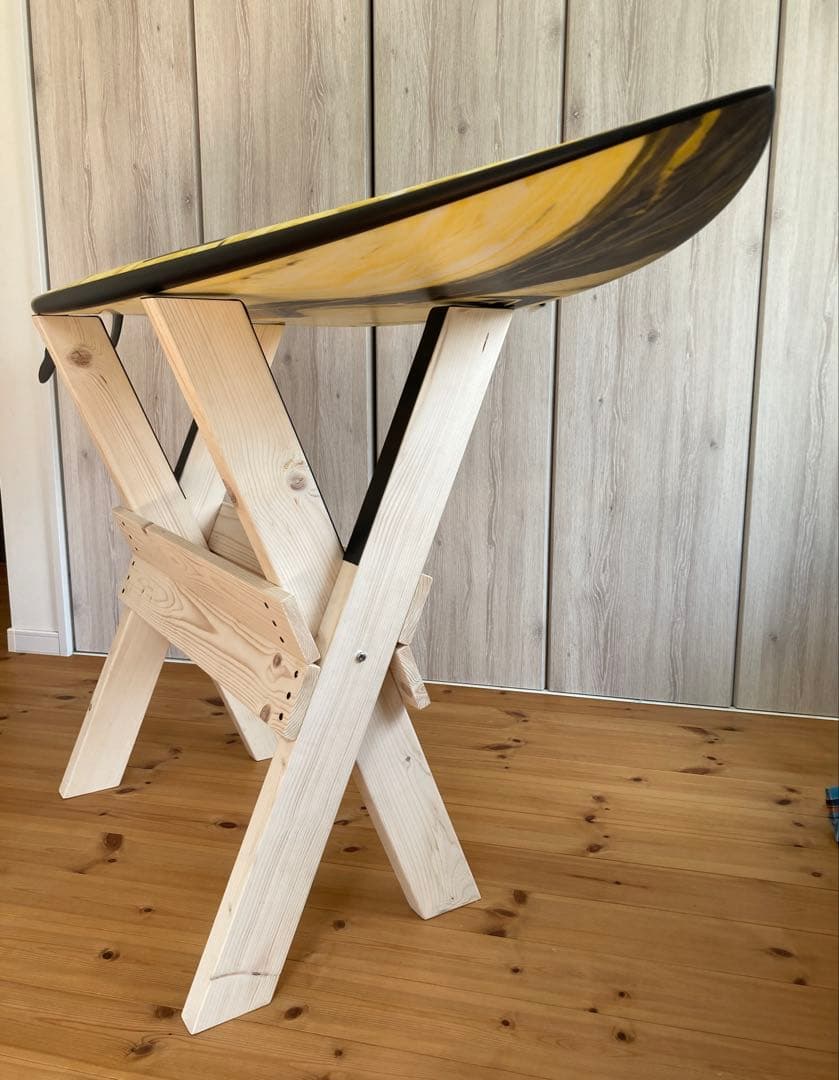 2日間限定値下げ！開閉式！木製サーフボード用メンテナンススタンド　スタンドラック