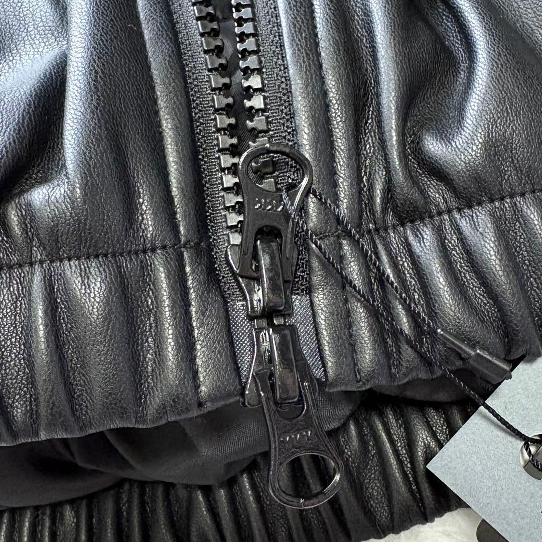 タグ付き未使用✨ジーナシス ポケモンコラボ 中綿ヴィーガンレザージャケット 黒F